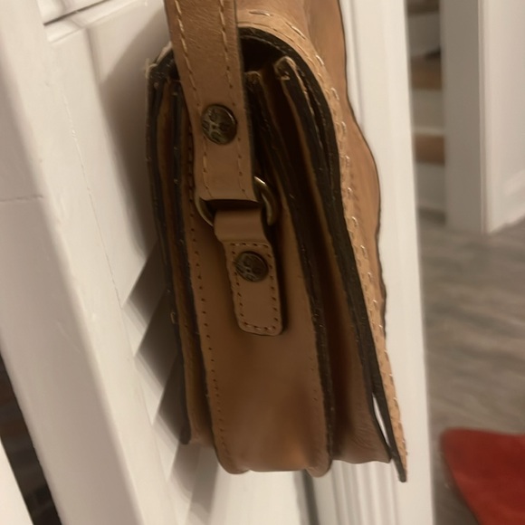 Patricia Nash leather shoulder bag - Picture 4 of 8